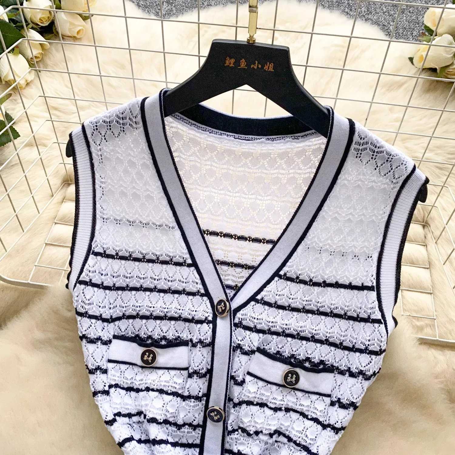 Elegant Maxi YuooMuoo Knitted Brand Fashion Dress Summer Women Luxury White Black Stripes Shirt Sweater Dress Lady Party Vestido H260707