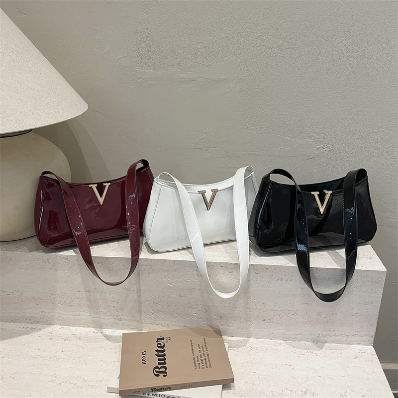 Luxury Designer Light Luxury 2026 Summer Hot Minimalist Commuting Designer Shoulder Fashion Casual Bag For Women - view 6