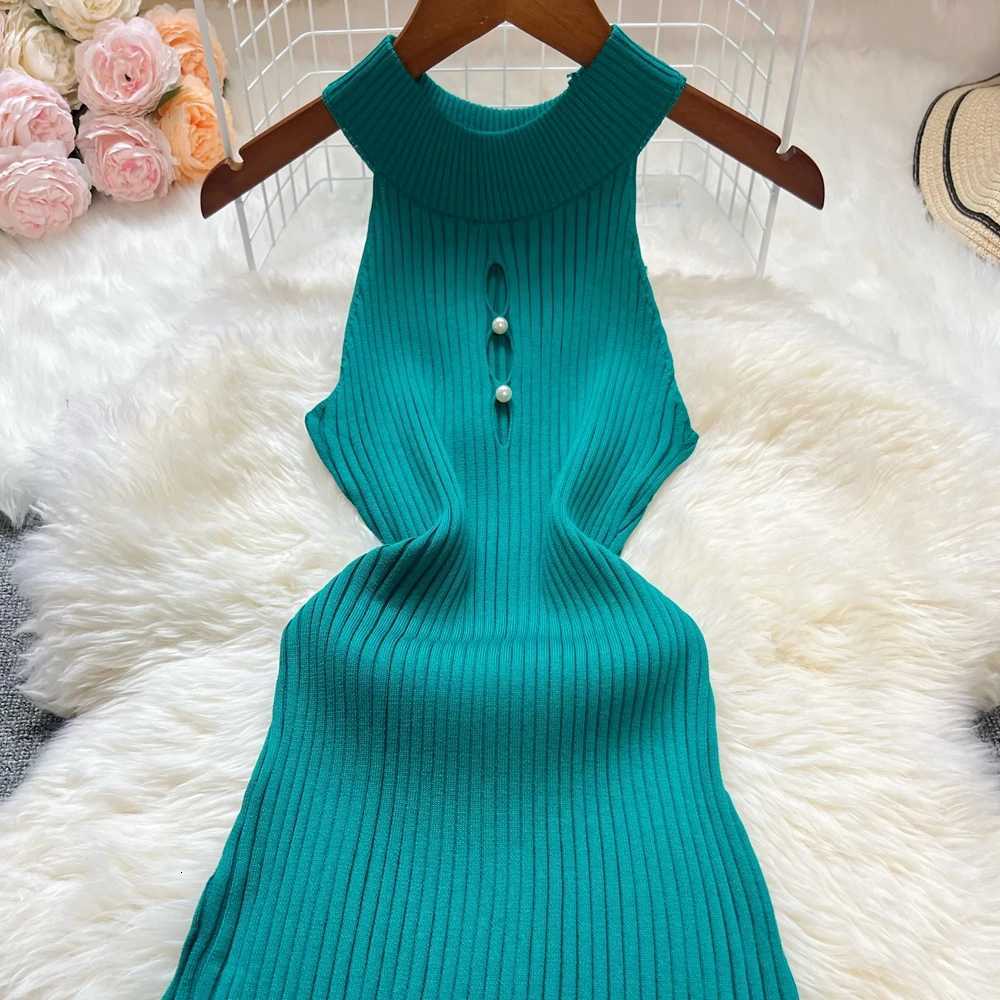 Wrap YuooMuoo Hips Chic Fashion Sexy Ruffled Knitted Mini Dress 2025 New Summer Y2K Halter Bodycon Party Dress Women Streetwear H260707