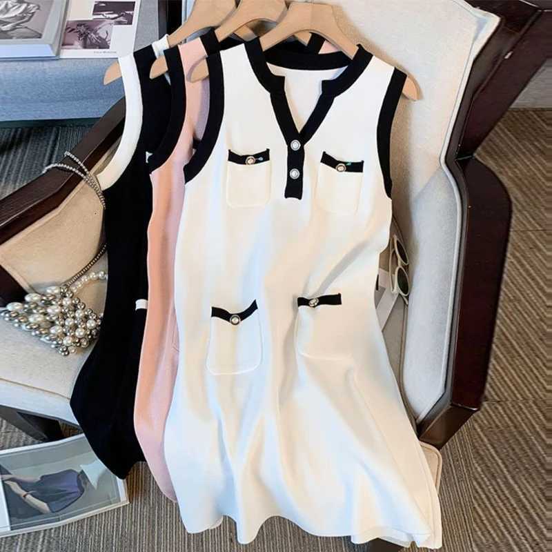 Sexy Hips YuooMuoo Wrap Chic Fashion Knitted Short Dress 2025 New Summer Sleeveless Slim Waist Bodycon Party Dress Streetwear H260707