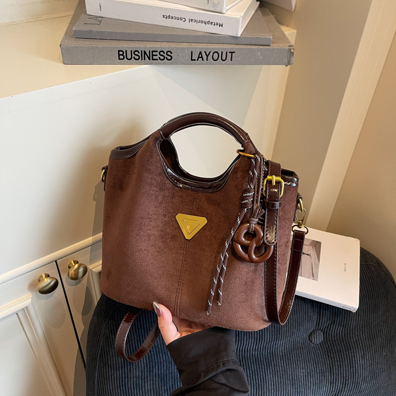 Luxury Designer Hot Free Shipping Designer For Womens Shoulder Bags Brown Green Khaki Fashionable And Versatile Autumn/Winter Tote Commuter Shoulder B - view 5