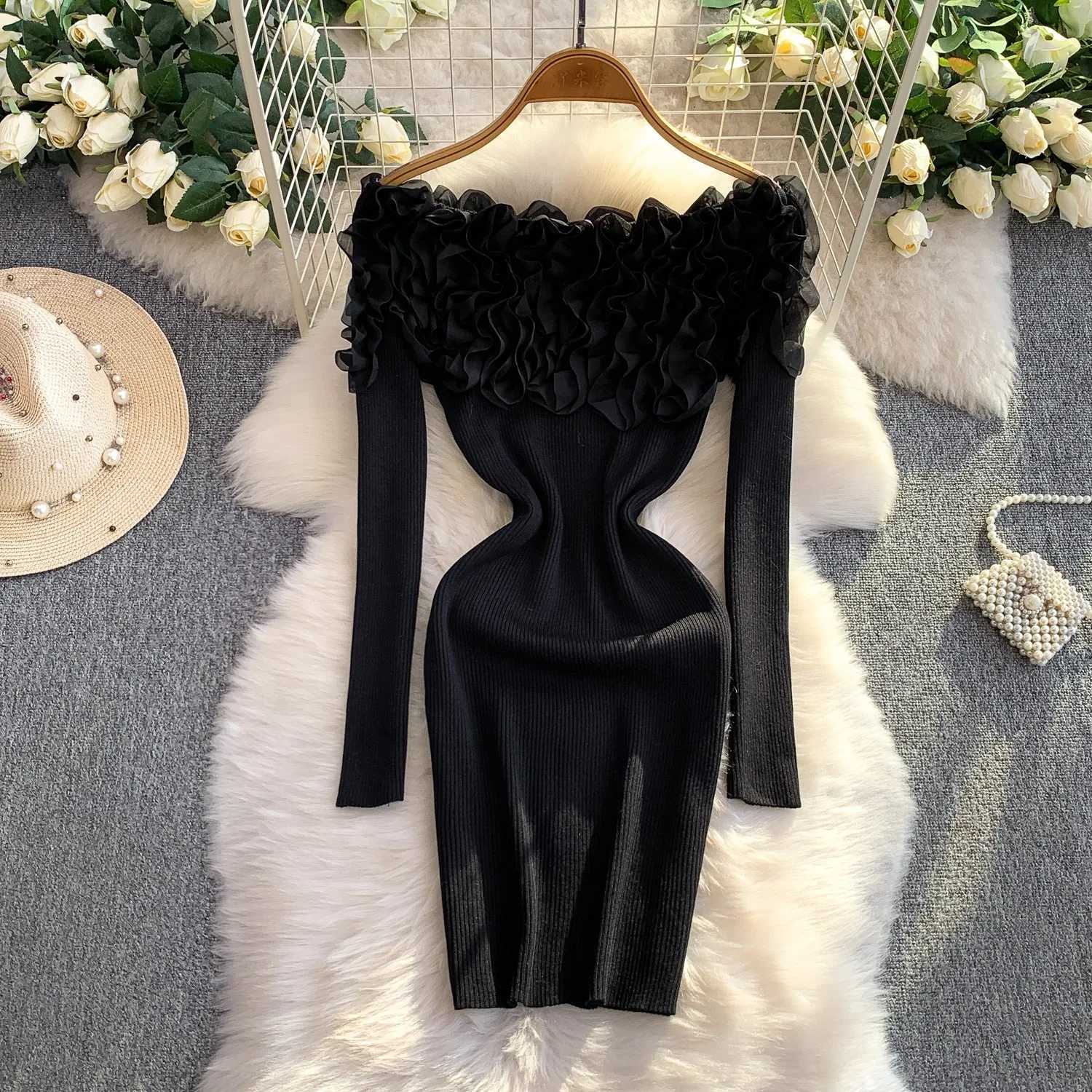 Hips YuooMuoo Chic Package Fashion Sexy Knitted Mini Dress 2025 New Y2K 3D Flowers Long Sleeve Party Dress Streetwear Outfits H260707