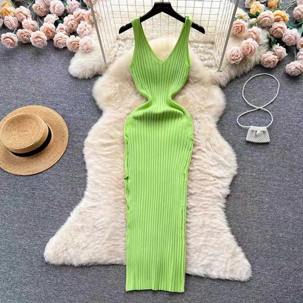 2026 Summer YuooMuoo New Women Dress Fashion Sexy Split Ribbed Knitted Bodycon Suspender Dress Streetwear Lady Sundress Vestido H260707