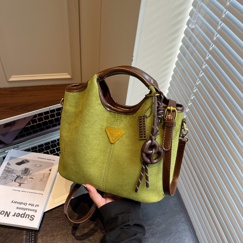 Luxury Designer Hot Free Shipping Designer For Womens Shoulder Bags Brown Green Khaki Fashionable And Versatile Autumn/Winter Tote Commuter Shoulder B - view 3