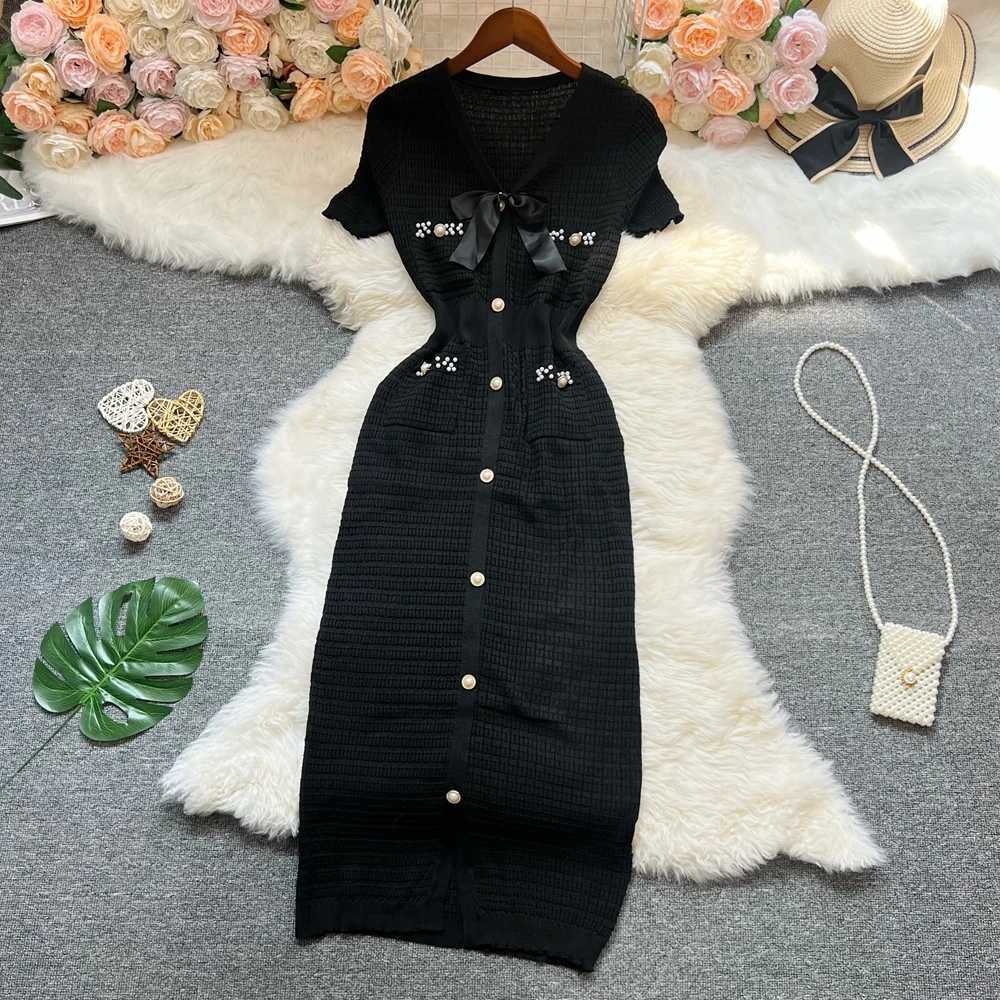Bow YuooMuoo Chic Fashion V-neck Elegant Wrap Hips Knitted Dress Women Brand Fashion Pearl Buttons Bodycon Office Lady Vestidos H260707