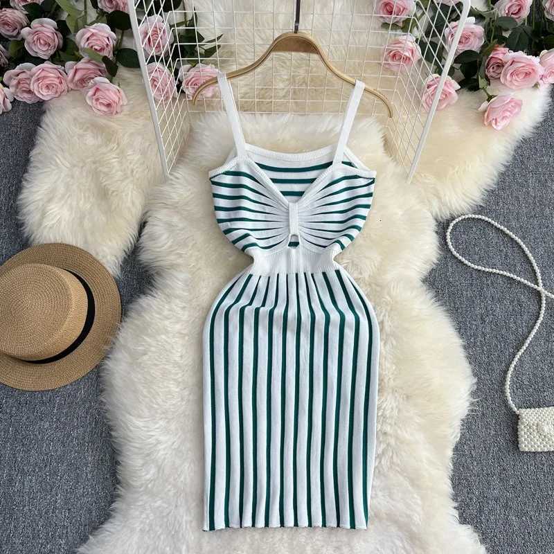 Summer Women Slim Bodycon Knitted YuooMuoo Mini Dress Sexy Package Hips Spaghetti Strap Club Party Dresses Female Beach Vestidos H260707