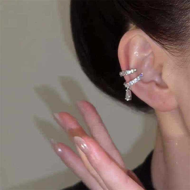 Unique Stackable Cuff Earring Set Non-Piercing Ear Clips Trendy Ear Jewelry For Daily Fashion Styling - view 6