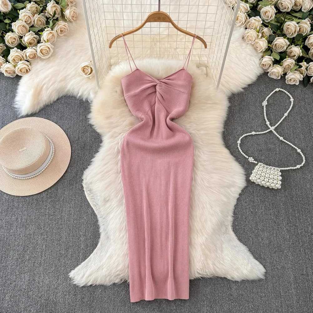 Chic Fashion 2026 Summer Spaghetti YuooMuoo Straps Midi Dress Women V-neck Slim Knitted Bodycon Dress Streetwear Lady Outfits H260707