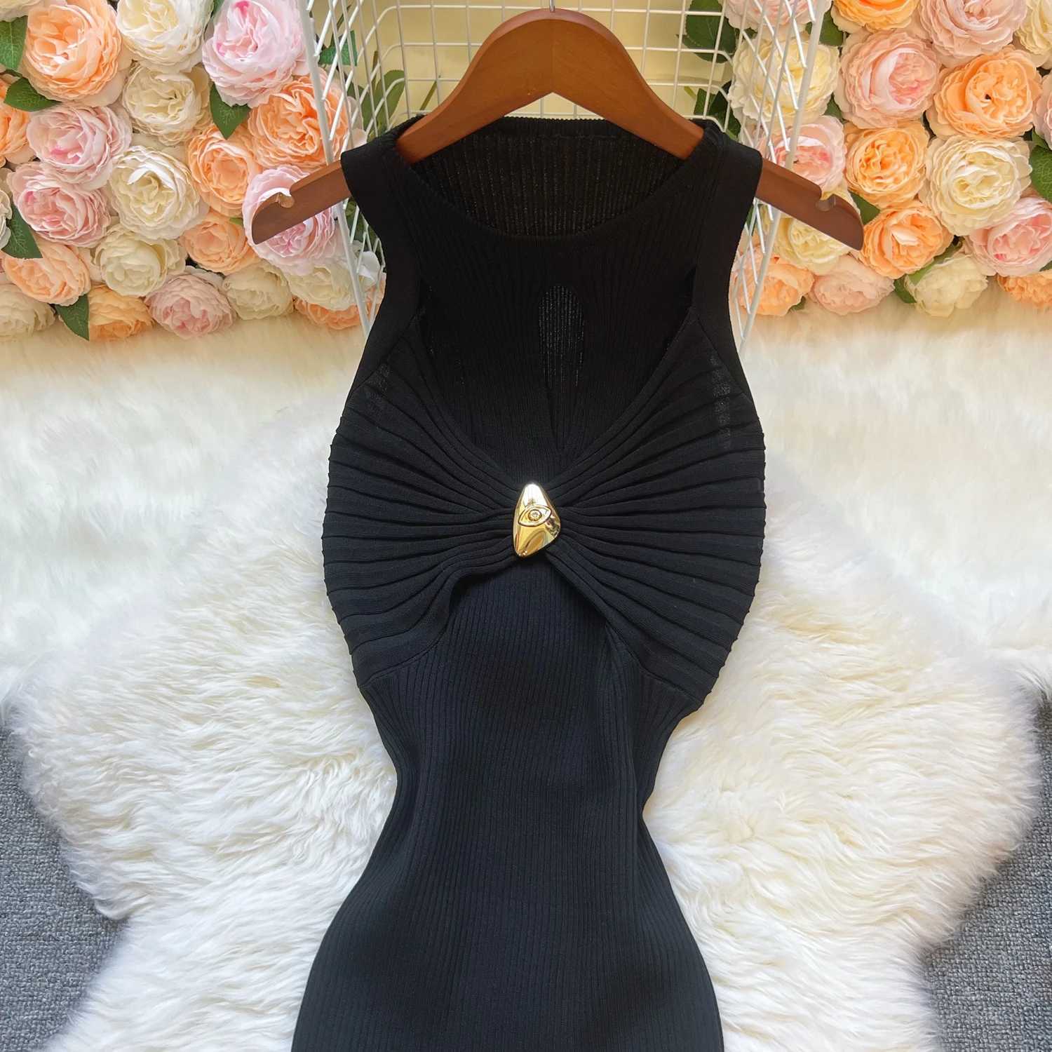Package YuooMuoo Hips Chic Fashion Sexy Knitted Summer Dress Women Metal Buckle Knot Bodycon Long Dress Lady Party Vestidos H260707