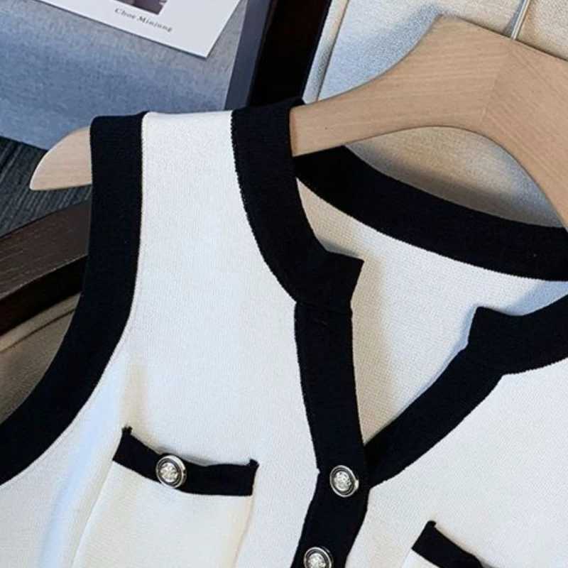 Sexy Hips YuooMuoo Wrap Chic Fashion Knitted Short Dress 2025 New Summer Sleeveless Slim Waist Bodycon Party Dress Streetwear H260707