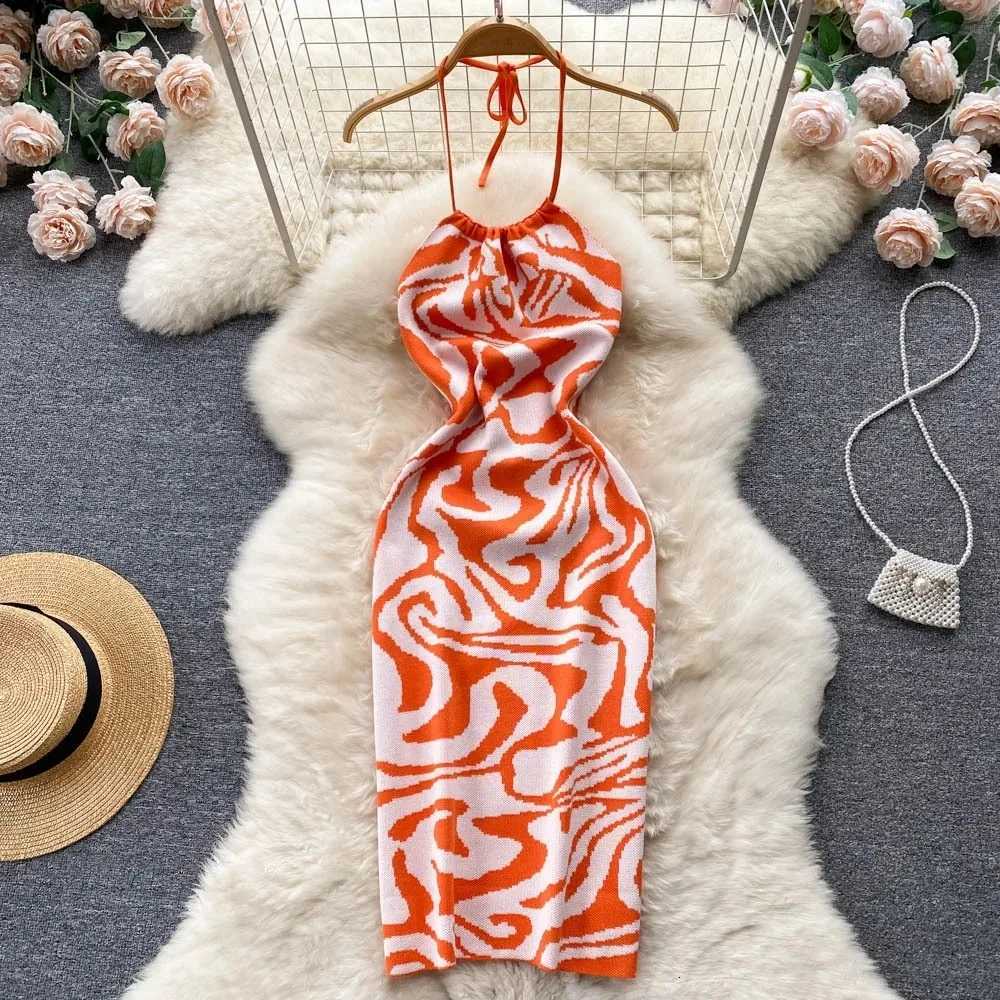 Summer YuooMuoo Halter Chic Fashion 2026 Backless Mini Dress Women O-neck Slim Fit Knitted Bodycon Dress Streetwear Lady Outfits H260707