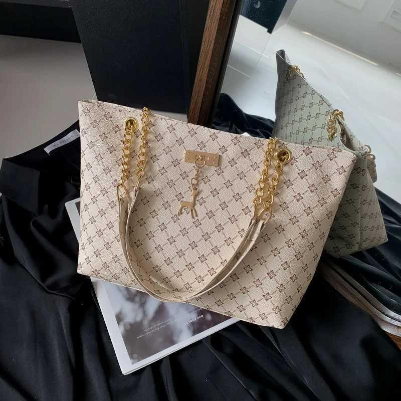 Soft New Texture Presbyopia Handbag Leather Large Capacity Tote Women With Hanging Accessories Shoulder Bag H260708 - view 5