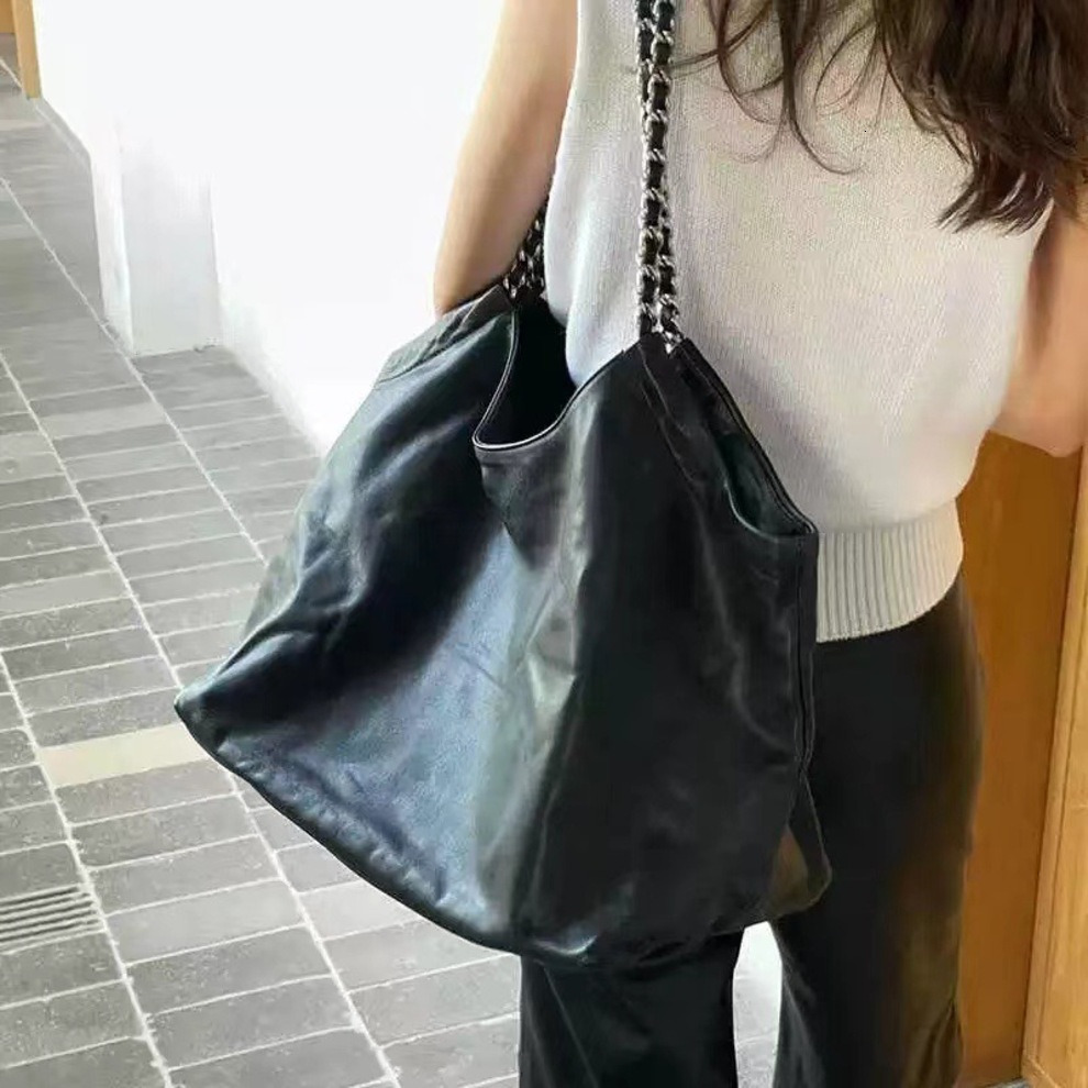Shoulder Bags Style Trash For Women Commuting Tote Single Shoulder Underarm Chain Large Capacity Bucket Hobo Bag - view 3