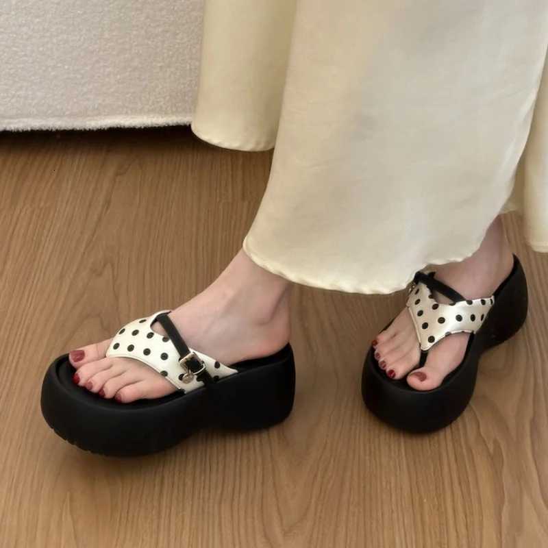 Thick Bottom Womens Polka Platform Dot Clip Toe Summer High Heels Slides Ladies Comfort Beach Vacation Flip Flop Shoes H260711 - view 5