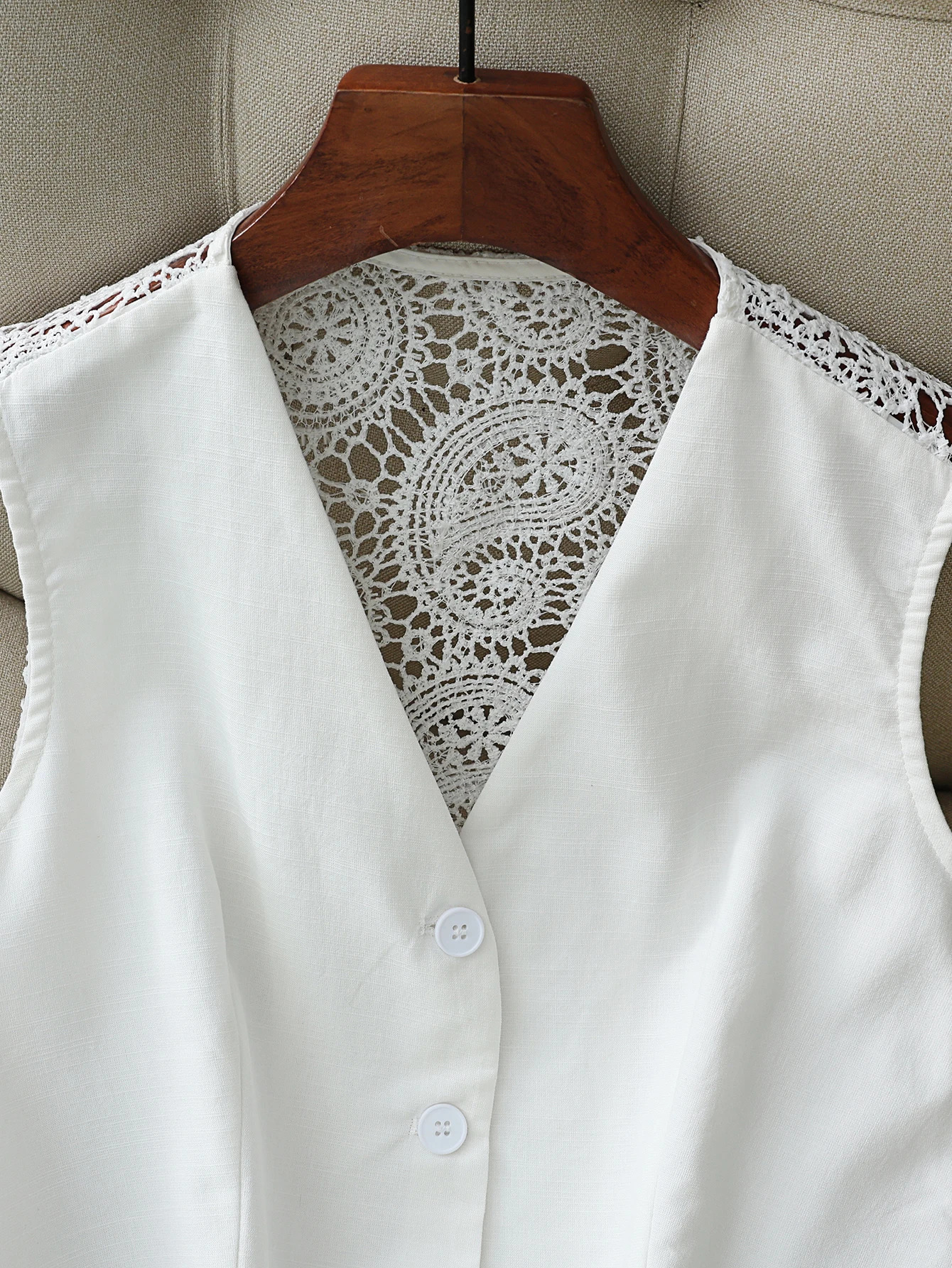 Womens Elegant Lace White Suit Vest Sleeveless VNeck Button Down Waistcoat Tailored Fit for Office and Dressy Occasions 260711banjia - view 4