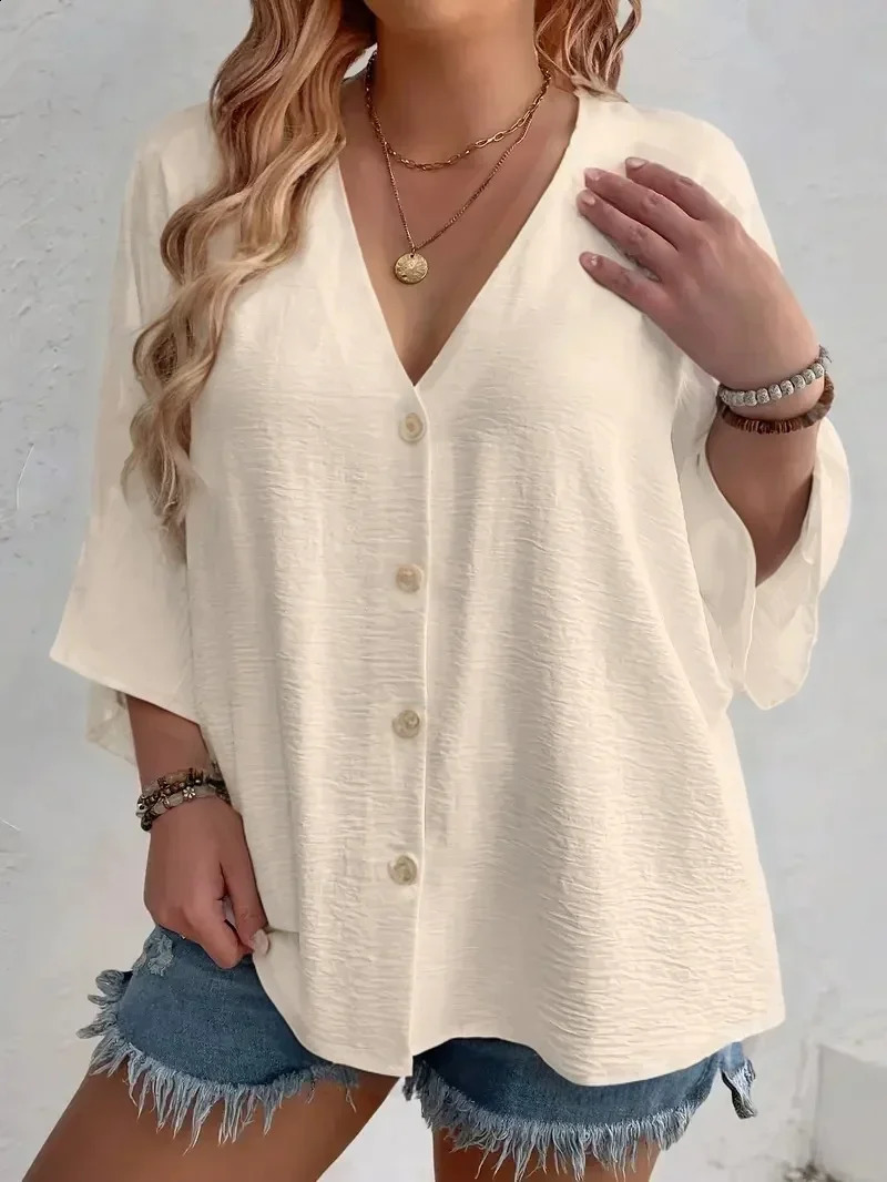 Plussize Womens Tshirt Solid Color Breathable Springsummer Vneck Button Travel Casual Wear with European and American Style 260711banjia