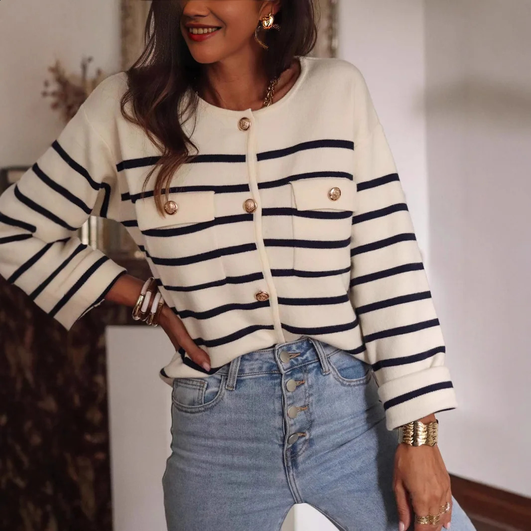 sweater autumn and black white striped buttonknit American crossborder casual longsleeved women 260711banjia