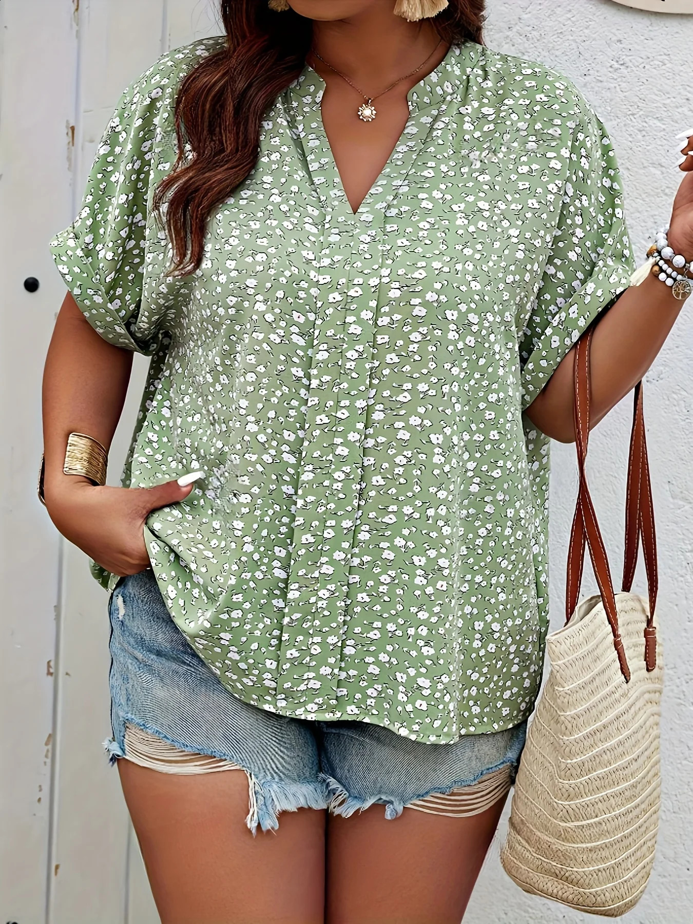Plus Size Summer Floral Print Shirt for Women Casual Office Lady Fashionable European and American Style Loose Tops 260711banjia