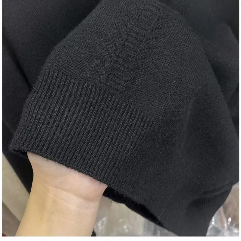Autumn and Winter Half Turtleneck Bottoming Sweater Womens Loose Solid Color Pullover Top 260711banjia