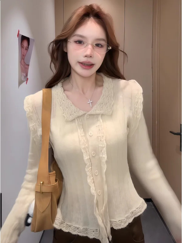 plus Size Knitwear Collar Lace Trim Simple Elegance for Women Korean Style Autumn Arrival Long Sleeve Sweater 260711banjia