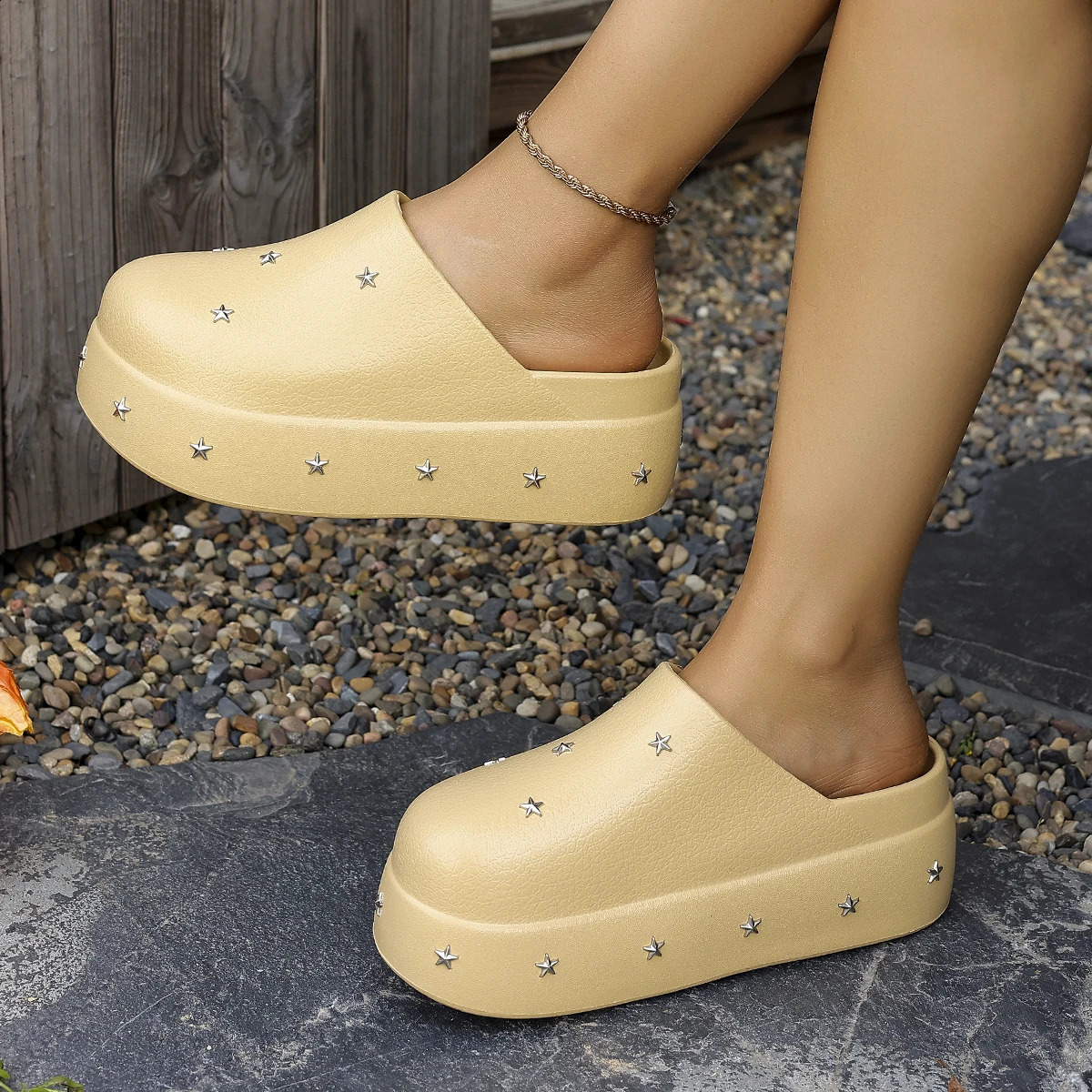 Summer Women Star Studded Platform Mules Closed Toe Non Slip Comfortable Casual Slip on Clogs for Indoor Outdoor Daily Wear 260713 - view 4