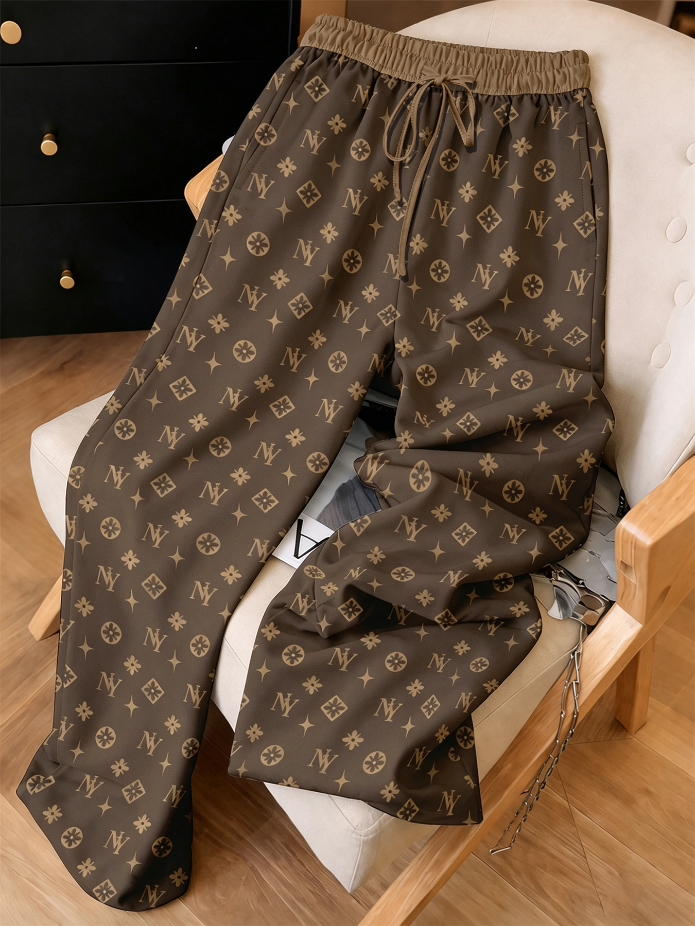 Luxury Brand Designer Clothes 2026 European And American Cross-Border Retro Letter Print Drawstring Elastic Waist Casual High-Waisted Wide-Leg Pants - view 5