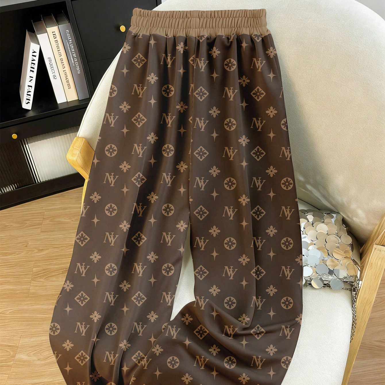 Luxury Brand Designer Clothes 2026 European And American Cross-Border Retro Letter Print Drawstring Elastic Waist Casual High-Waisted Wide-Leg Pants - view 3