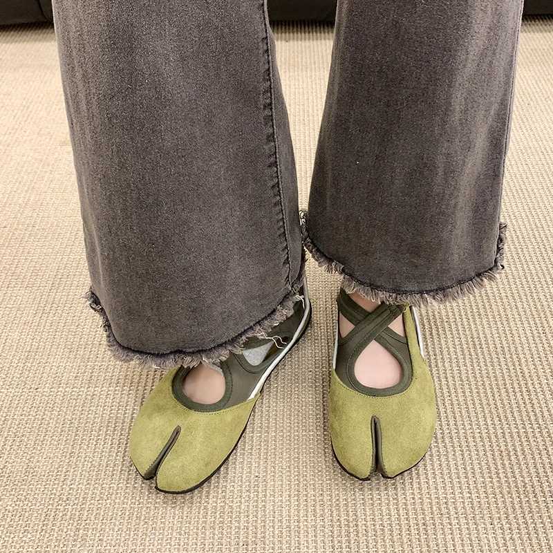 Ballet Womens Tabi 2026 New Flats Cross Strap Soft Leather Casual Shoes for Women Daily Outdoor Street Wear All Seass H260714 - view 3