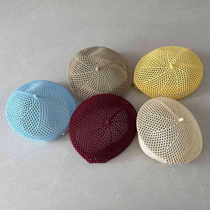 Japanese Style Simple Straw Berets Womens Summer French Literary Thin Section Showing Face Small Hollow Breathable Painter Hat 260713