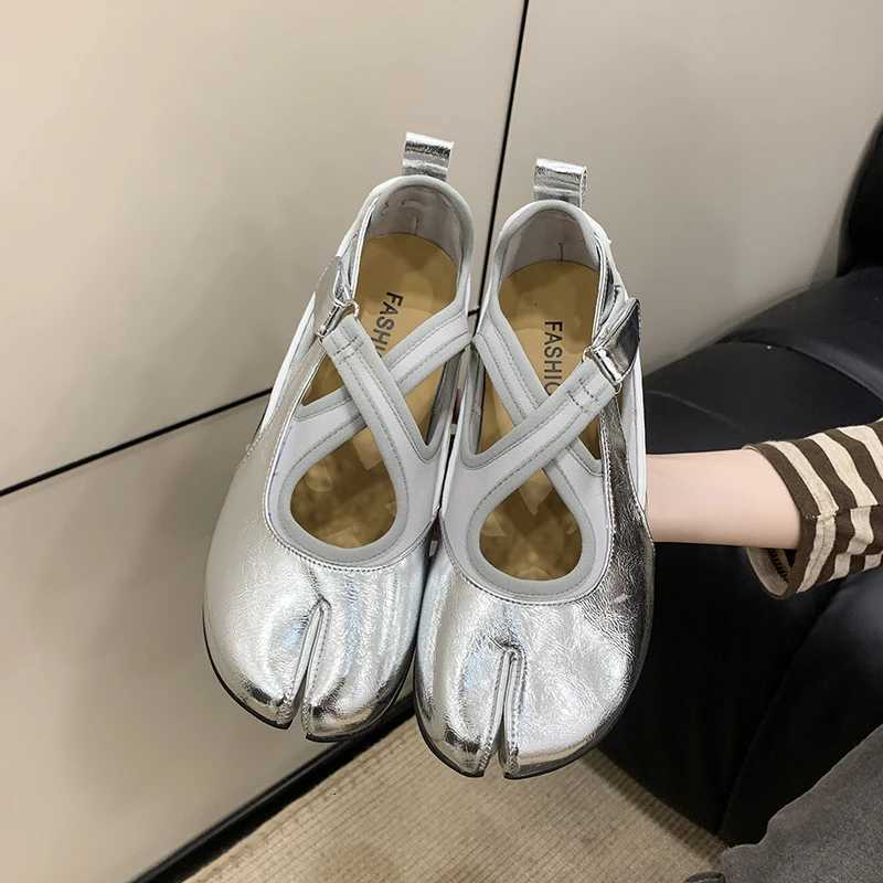 Ballet Womens Tabi 2026 New Flats Cross Strap Soft Leather Casual Shoes for Women Daily Outdoor Street Wear All Seass H260714 - view 7