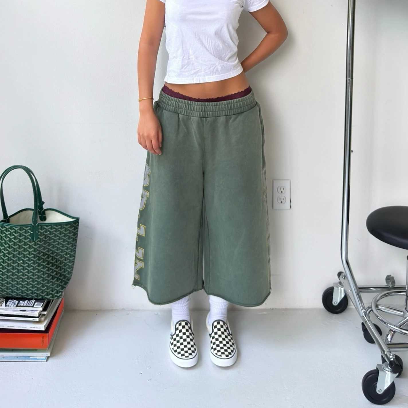 Retro Green Edge Letter Men Printed Wide Leg Cropped Shorts Loose Casual Street Y2K Hip Hop Men and Women Universal ShortsJ260713 - view 4