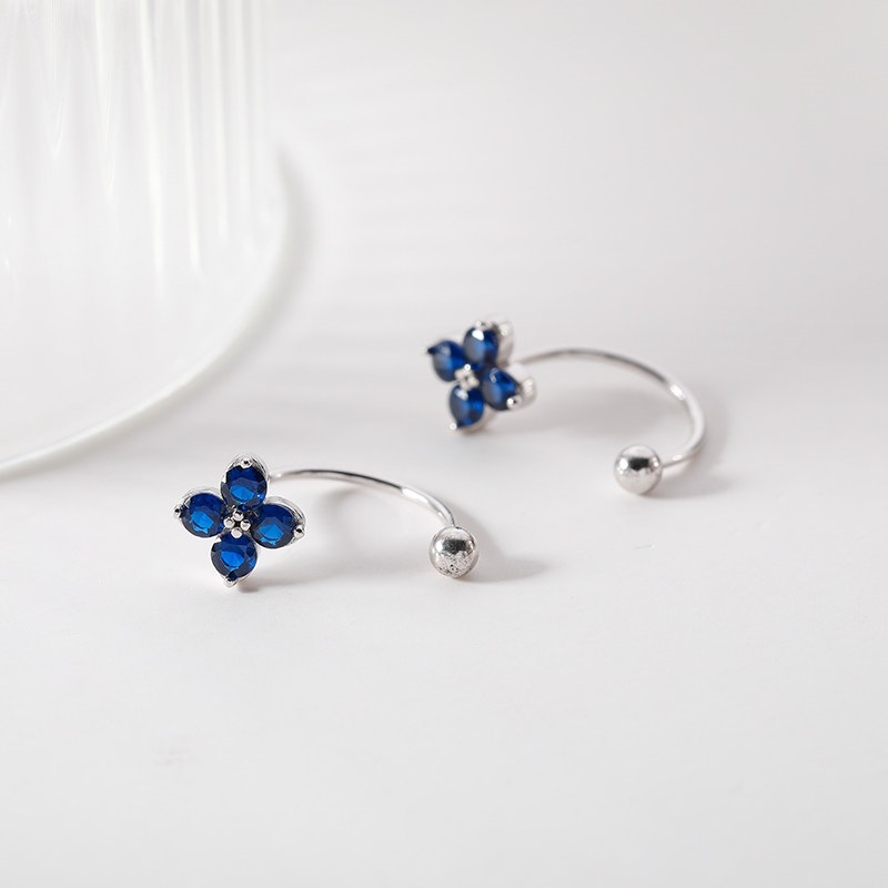 Four Leaf Clover Flower 925 Silver Earring For Women Sterling Silver Blue Zircon Diamond Stud Earrings Hiphop Punk Sweet Design Pin Body Jewelry Desig