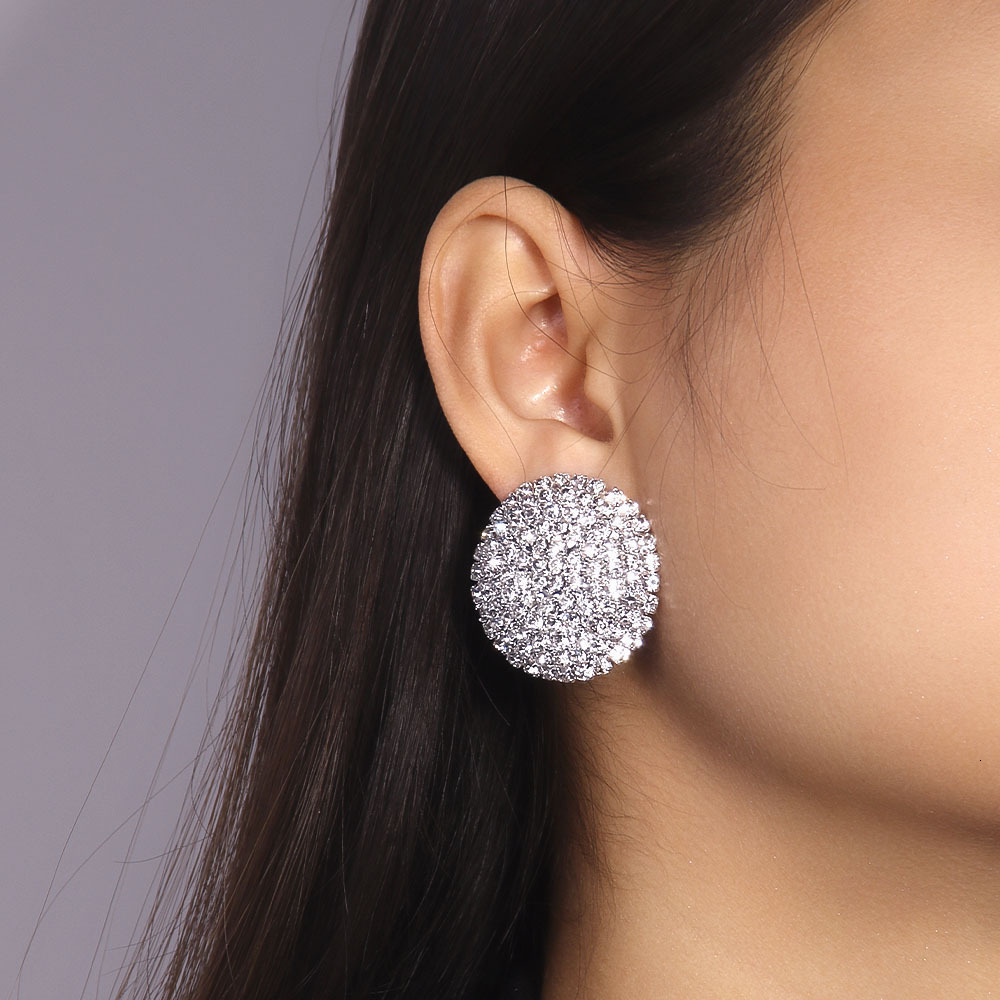 New Cross-Border Minimalist Round Earrings With A High-End, Light-Luxury, Fashionable Feel, Niche Versatile Accessories For Women