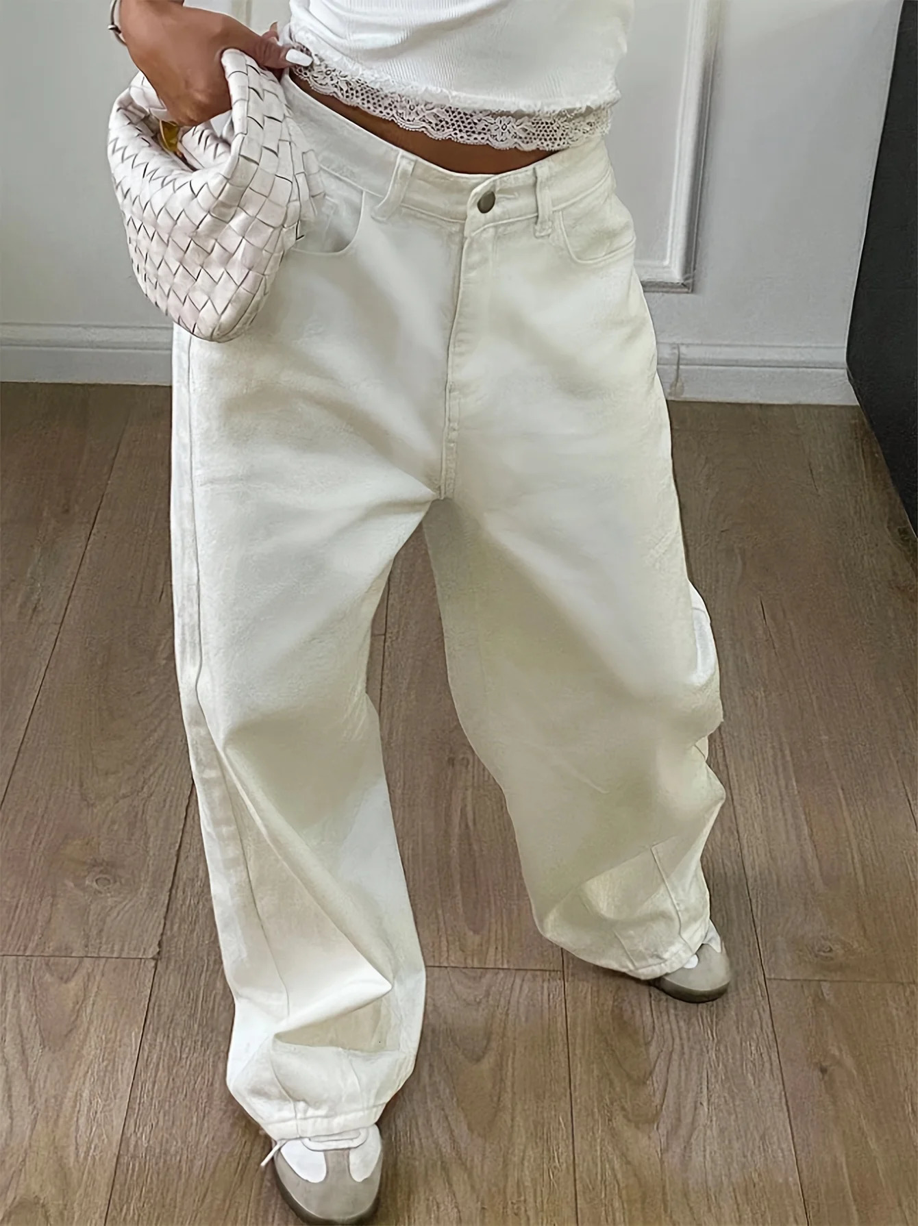SpringSummer 2026 womens loose wide leg solid colored jeans casual and versatile with pleat details 260714banjia
