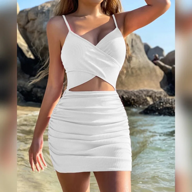 Women Sexy Cutout Bodycon Dress Euro Style Cross Back Straps Hollow Out Nightclub Party Evening Outfit Slim Fit Stretchy 260714banjia