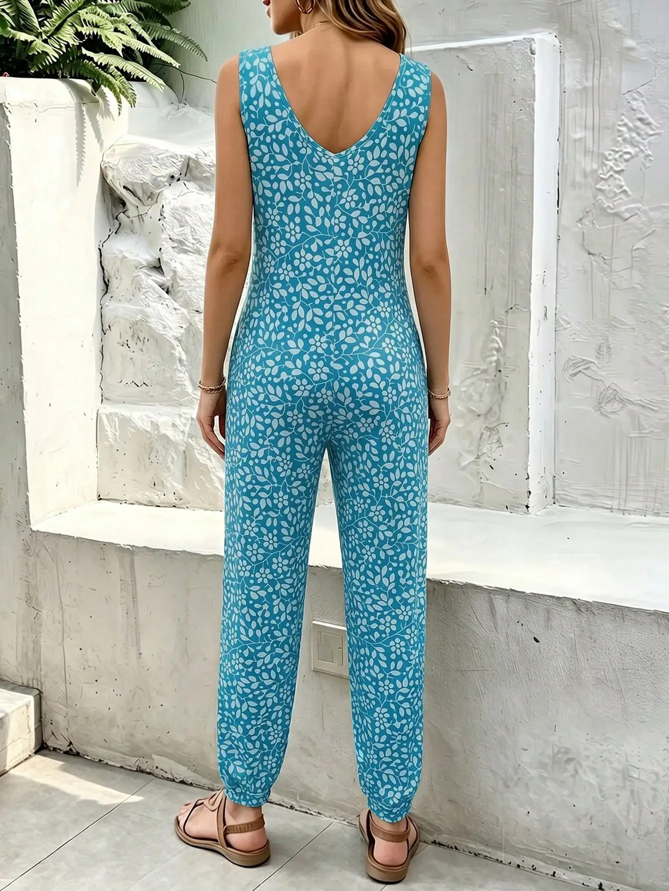 Womens Teal Leaf Print Sleeveless Jogger Jumpsuit with Pockets Casual Scoop Neck Summer RomperSummer Outfit for women 260714banjia