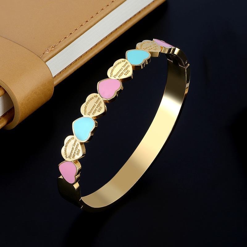 T Titanium New Korean Version 18K Non-Fading Bracelet Internet Popular Jewelry Stainless Steel Manufacturer Wholesale - view 3