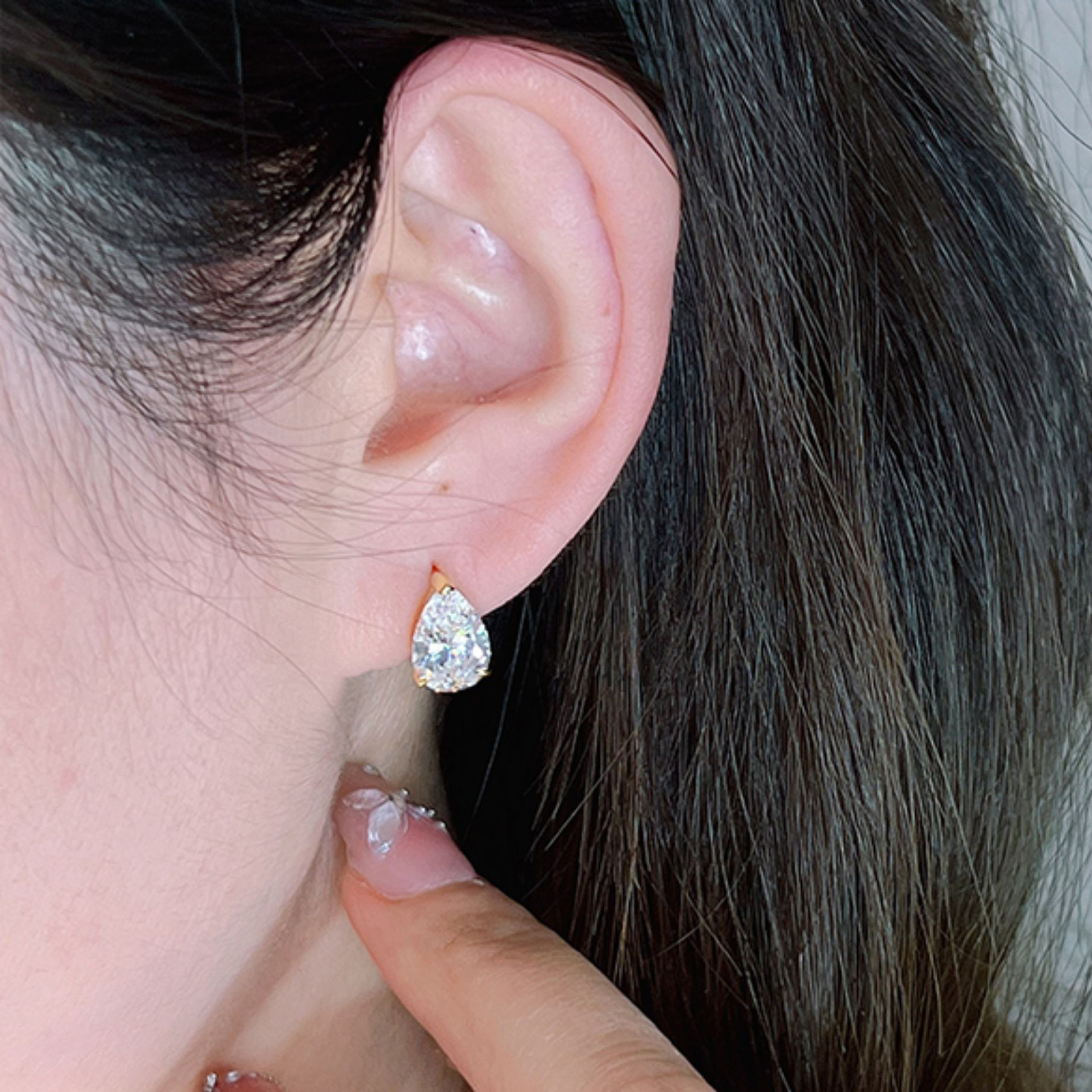3 Prong Pear Cut Cubic Zirconia Stud Earrings Gold Tone Teardrop Ear Jewelry For Women - view 5