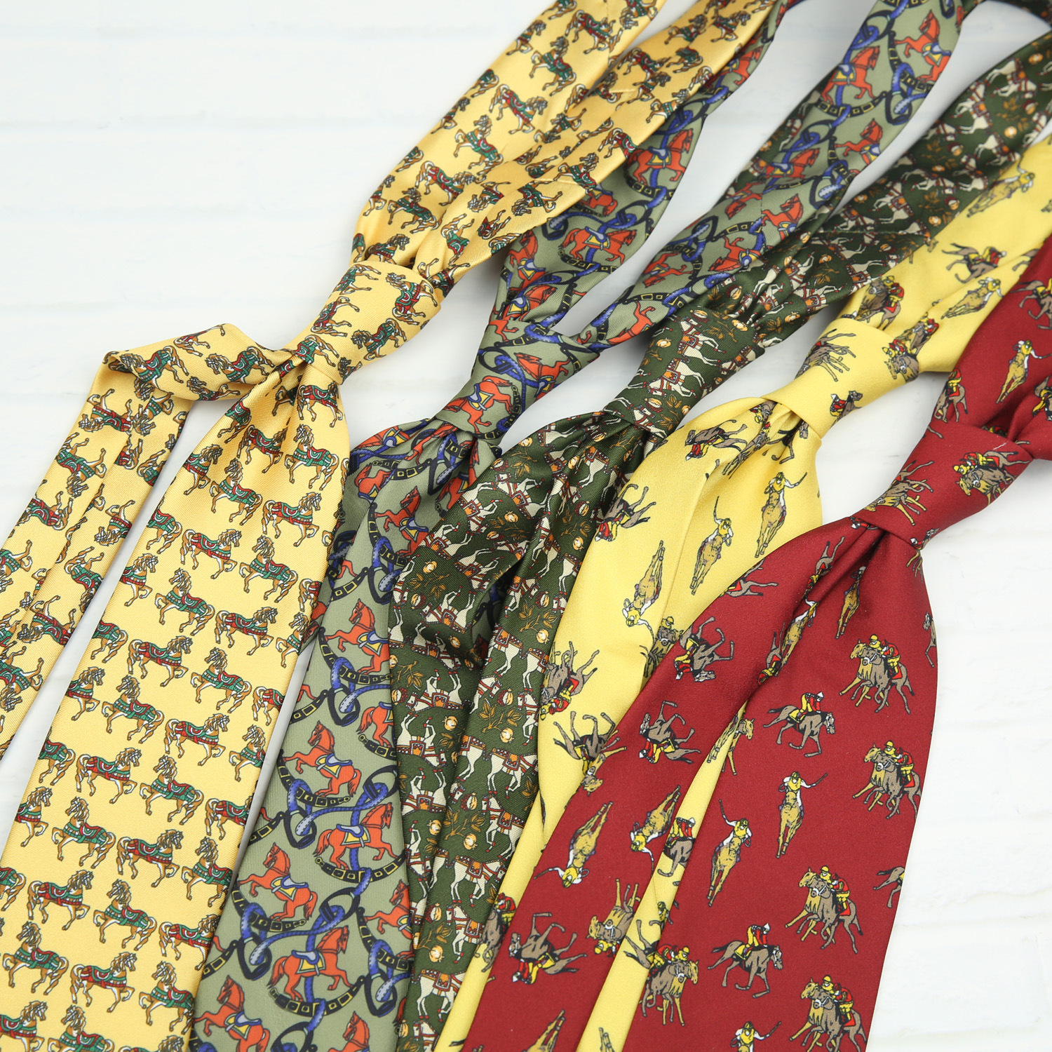Retro Business Arrow-Shaped With Animal Pattern, Men's Casual Suit, Year Horse Pattern Printed Polyester Silk Tie - view 4
