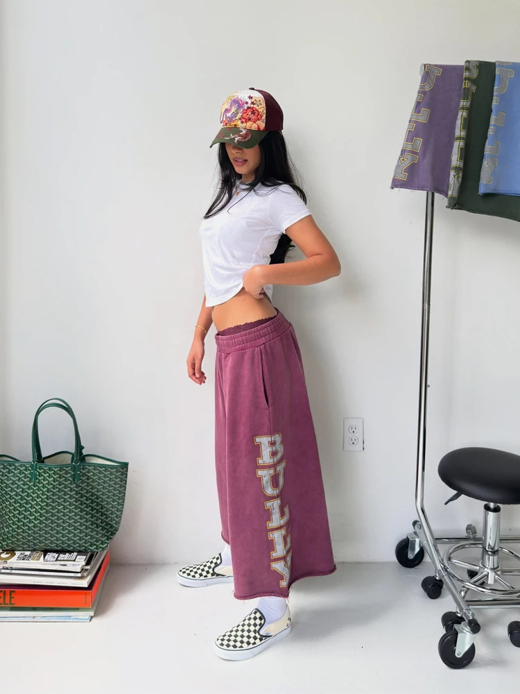 Y2K Retro Maroon Long Shorts Washed Reflective Print Bermuda Shorts American Fashion Streetwear Terry Unisex Baggy Sweatshorts 260731 - view 7