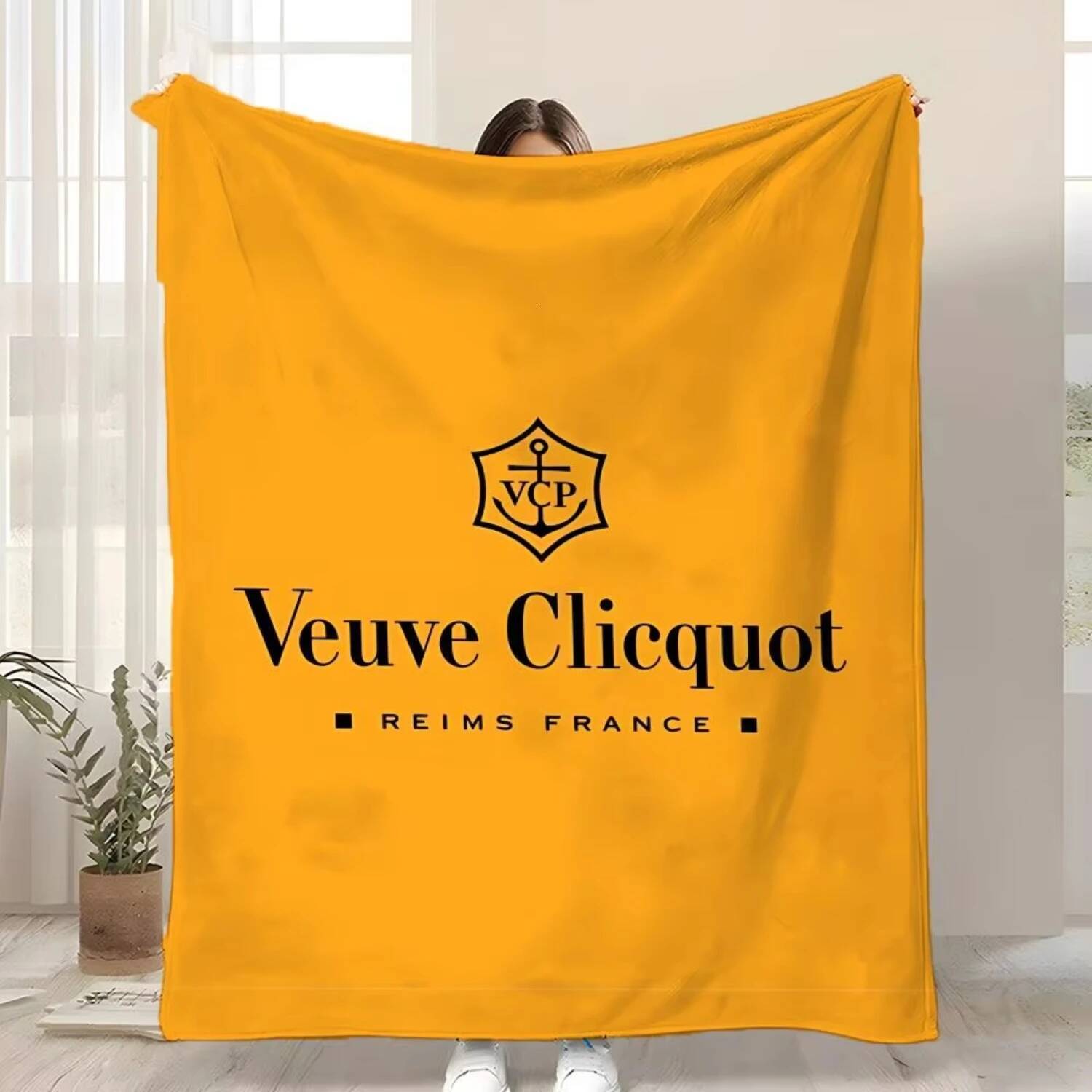 V-Veuve ClicquotS ART Kid-Friendly Flannel Throw Blanket Soft Warm Anti-Static Washable All Season J260720 - view 3