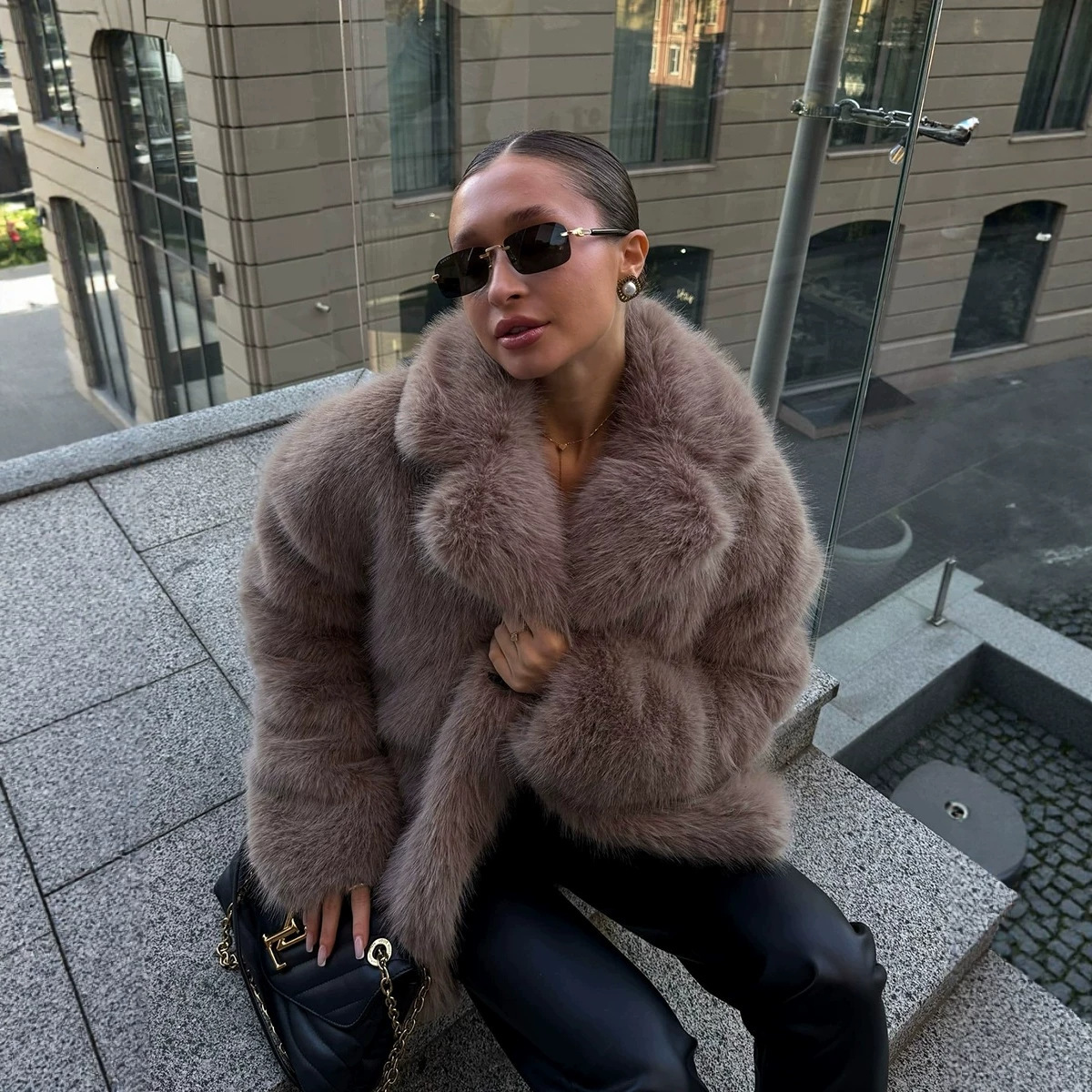 Cross-Border Foreign Trade European And American Faux Autumn Winter Loose Eco-Friendly Fox Suit Collar Fur Coat For Women - view 3