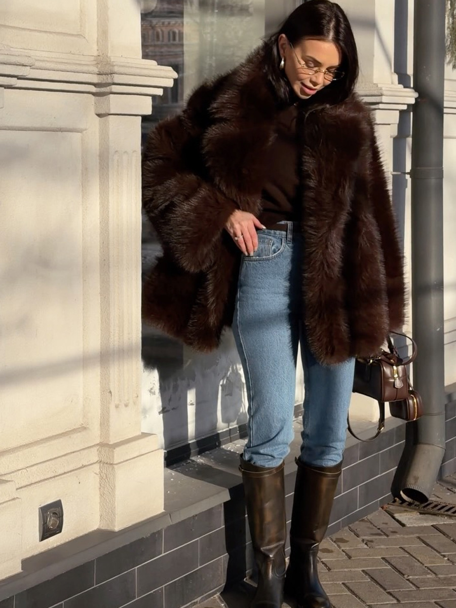 Cross-border export to Russia: Women's faux fox fur coat, winter thickened warm mid-length plush coat - view 3
