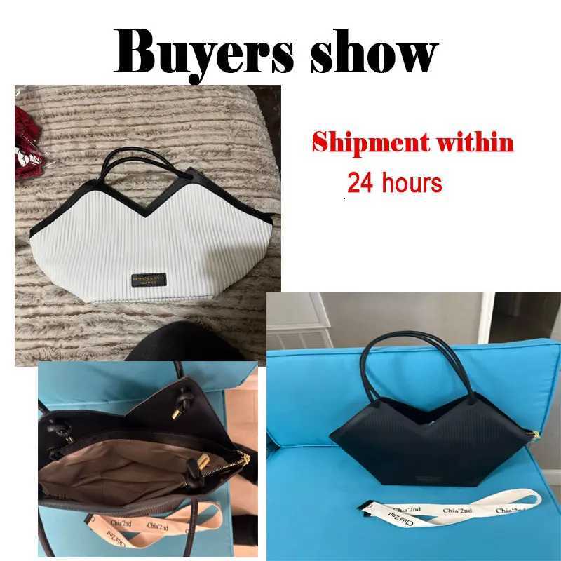 Bags PU Womens Fashion Ladies Designer Luxury Women Shoulder Handbag Large Capacity Heart-shaped Tote Bag Bolsos De Mujer 2025T260721 - view 7
