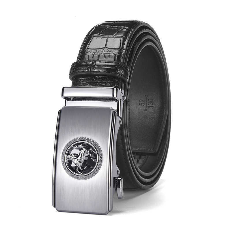 Crocodile-patterned leather belt for men, alloy automatic snap buckle, cowhide waist belt, accessory for jeans, casual and versatile.T260721