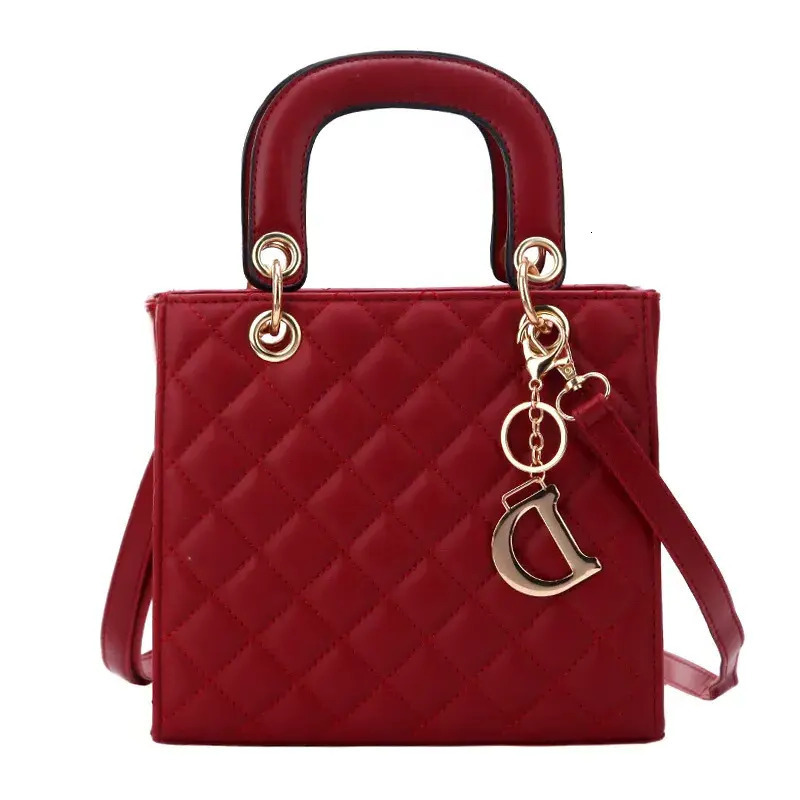 Luxury Light 2027 new temperament trend designer handbag women's fashion diamond grid chain cross body bag dh912417815JY - view 4