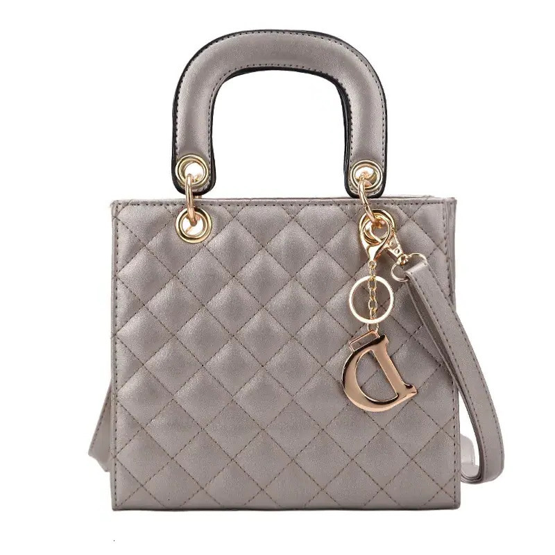 Luxury Light 2027 new temperament trend designer handbag women's fashion diamond grid chain cross body bag dh912417815JY - view 6