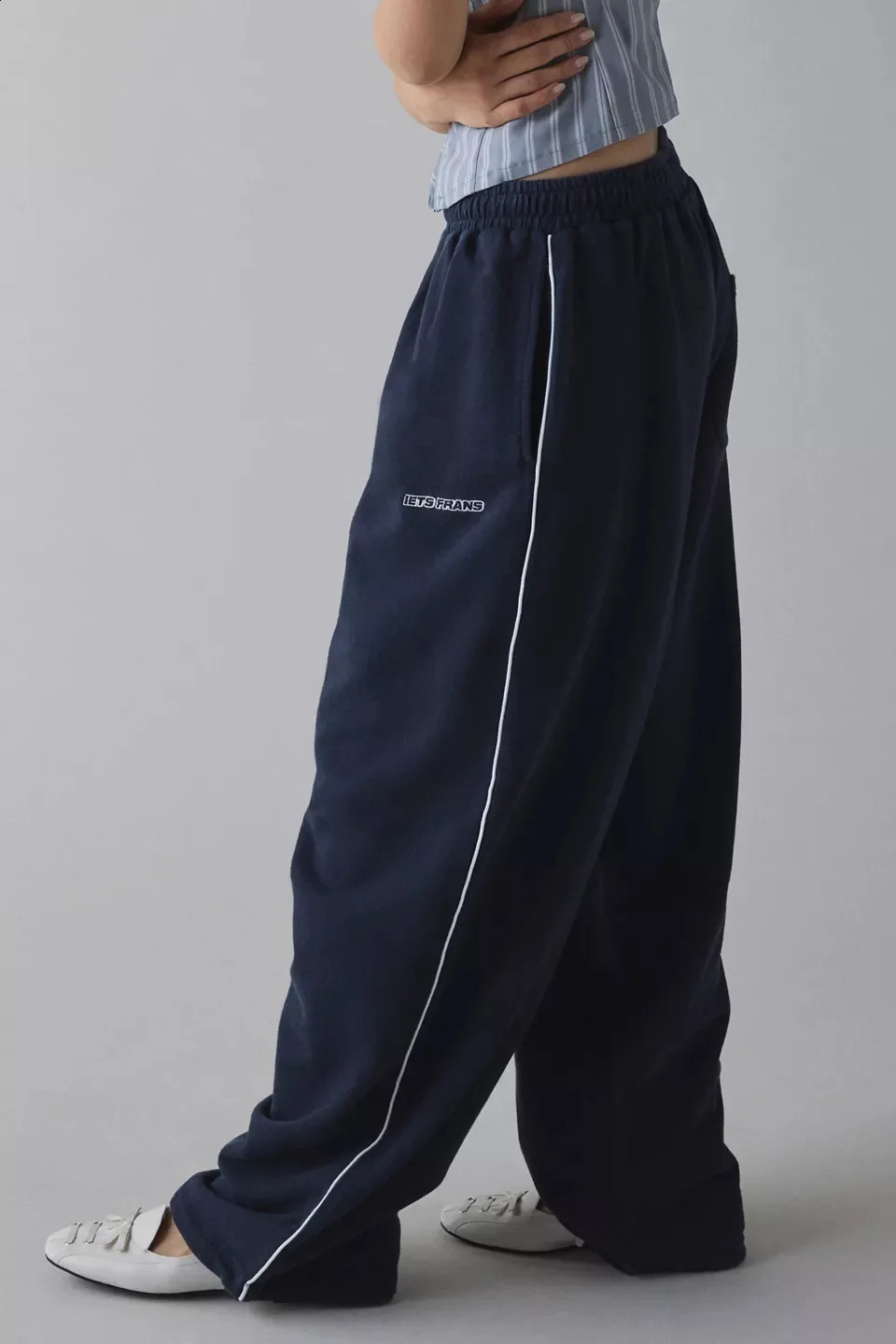 Autumn Street Sweatpants Y2K Aesthetic Slacks Stripes Fashion Personalized Letters Embroidered Casual Wide Leg Pants Trousers 260722BJ