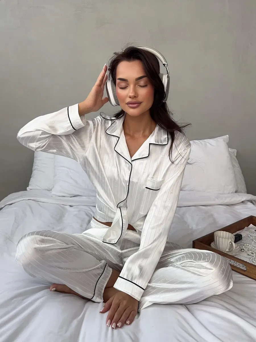 Pajamas Suit Women Ice Silk Thin Autumn Summer Loungewear Men Satin Solid Classic Striped Sleepwear Set Pijama Mujer 260720 - view 5