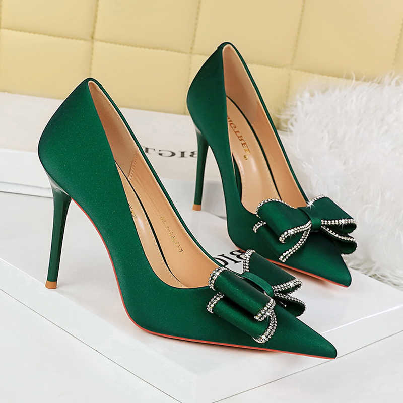 New Fashion BIGTREE Women Dress Shoes 10cm High Heels Shallow Pointed Toe Crystal Butterfly Knots Lady Red Silk Shoes Size 34-40T260724